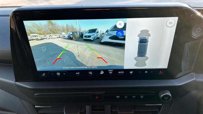 Ford Transit Custom E-320 L1 Rwd 100kW 65kWh H1 Van Limited Auto